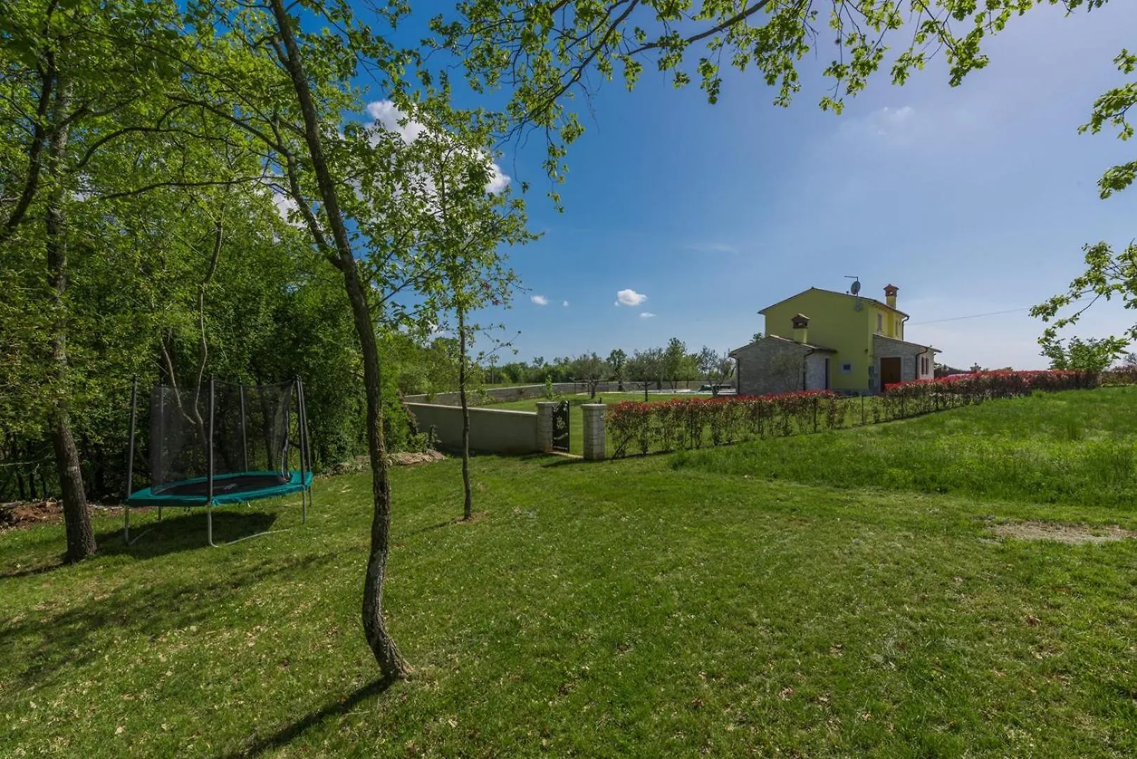 Villa Gardenia With Pool Tinjan 0*,  Croatia